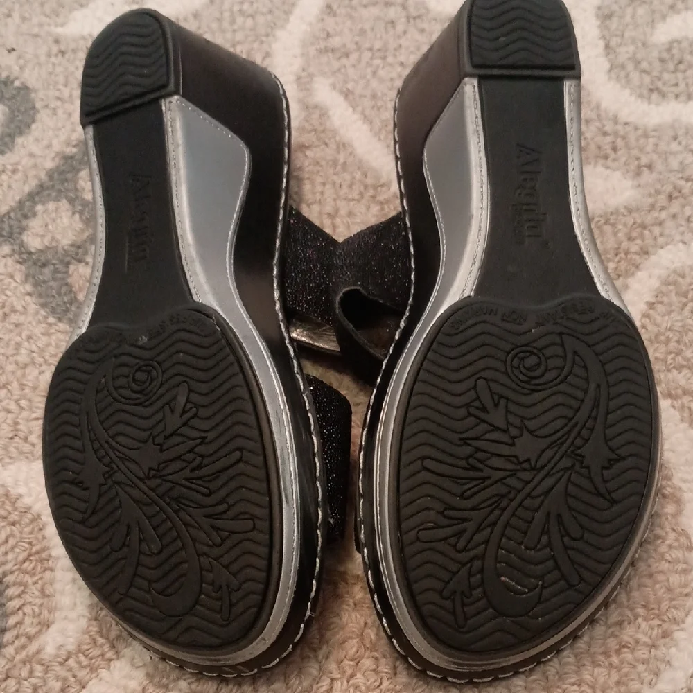 Alegria Black Sparkle Open-Toe Slide Sandals
